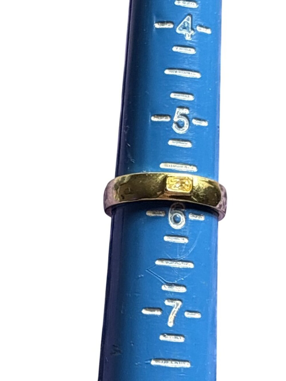 Goldtone Rectangle Clear Rhinestone Ring Size 5.75
